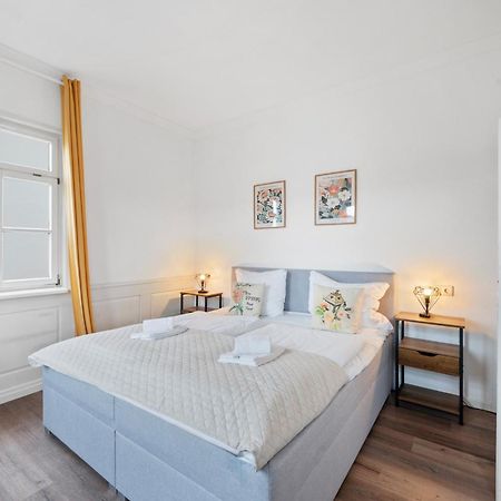 Backhome - Business&Family - Fantastische Schlosslage, Smarttv, Waschtrockner, Netflix, 50Qm, 24H Checkin - Apartment 3 ลุดวิกสบูร์ก ภายนอก รูปภาพ