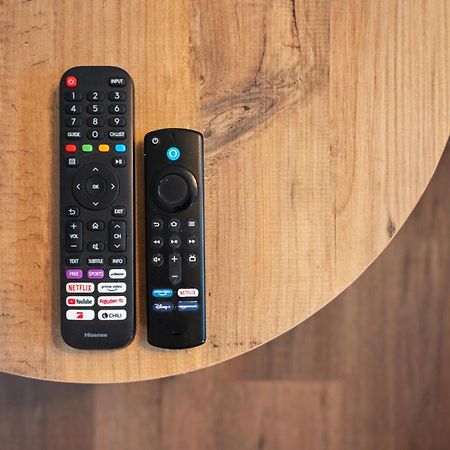 Backhome - Business&Family - Fantastische Schlosslage, Smarttv, Waschtrockner, Netflix, 50Qm, 24H Checkin - Apartment 3 ลุดวิกสบูร์ก ภายนอก รูปภาพ