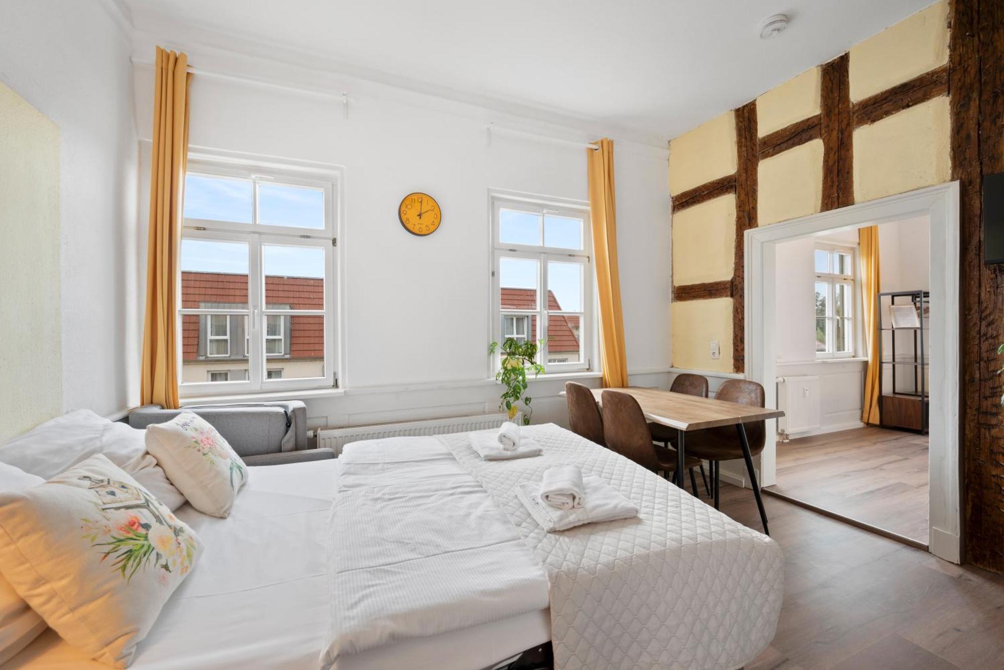 Backhome - Business&Family - Fantastische Schlosslage, Smarttv, Waschtrockner, Netflix, 50Qm, 24H Checkin - Apartment 3 ลุดวิกสบูร์ก ภายนอก รูปภาพ
