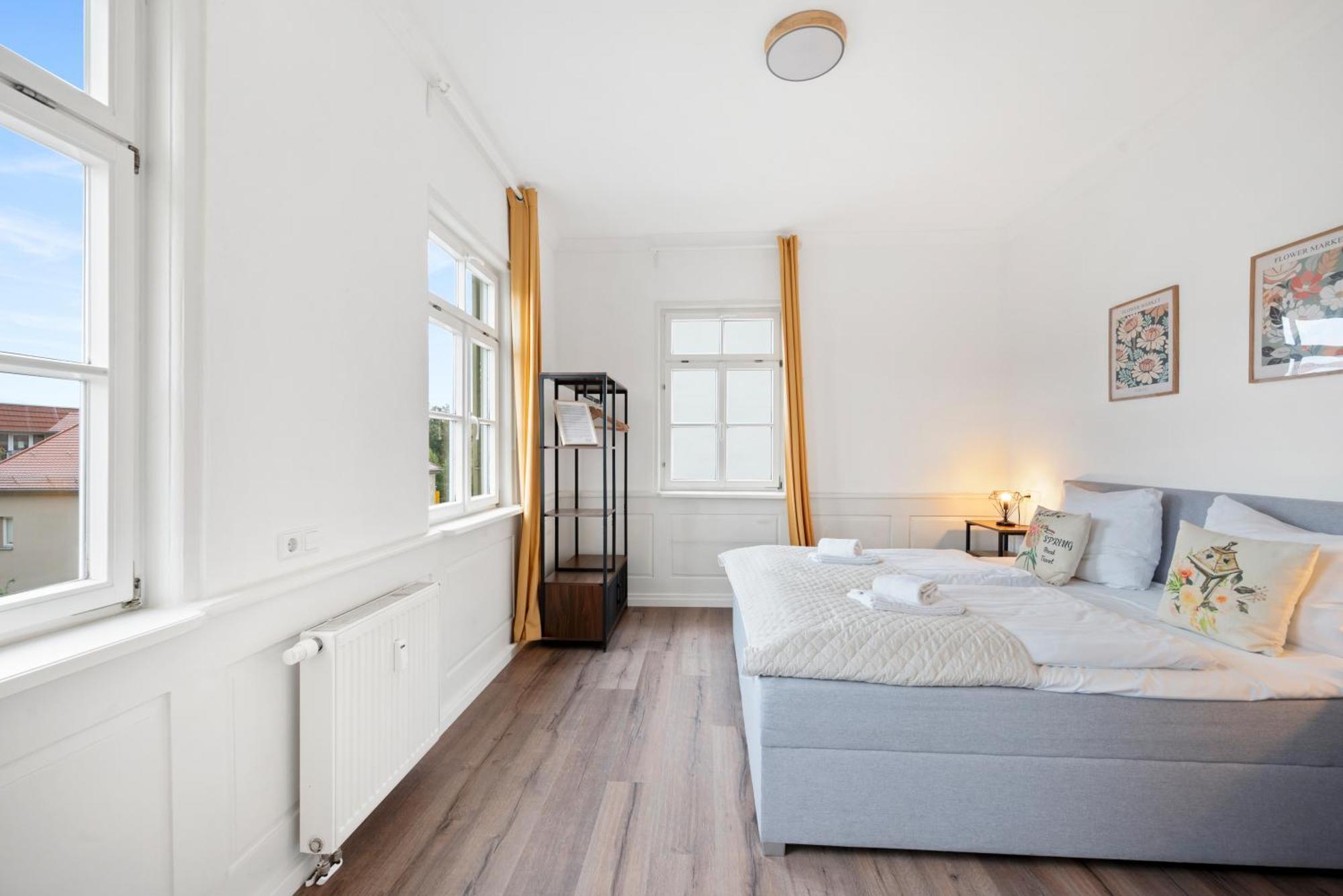 Backhome - Business&Family - Fantastische Schlosslage, Smarttv, Waschtrockner, Netflix, 50Qm, 24H Checkin - Apartment 3 ลุดวิกสบูร์ก ภายนอก รูปภาพ